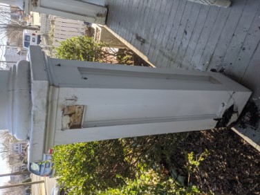 rotted bottom of column